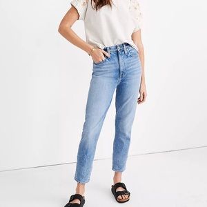 Madewell The High Rise Mom Jean, size 27